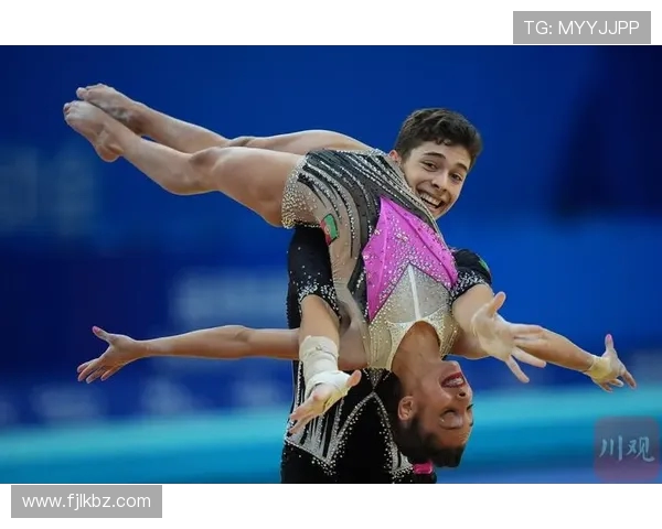 体育摄影师镜头下的力与美结合